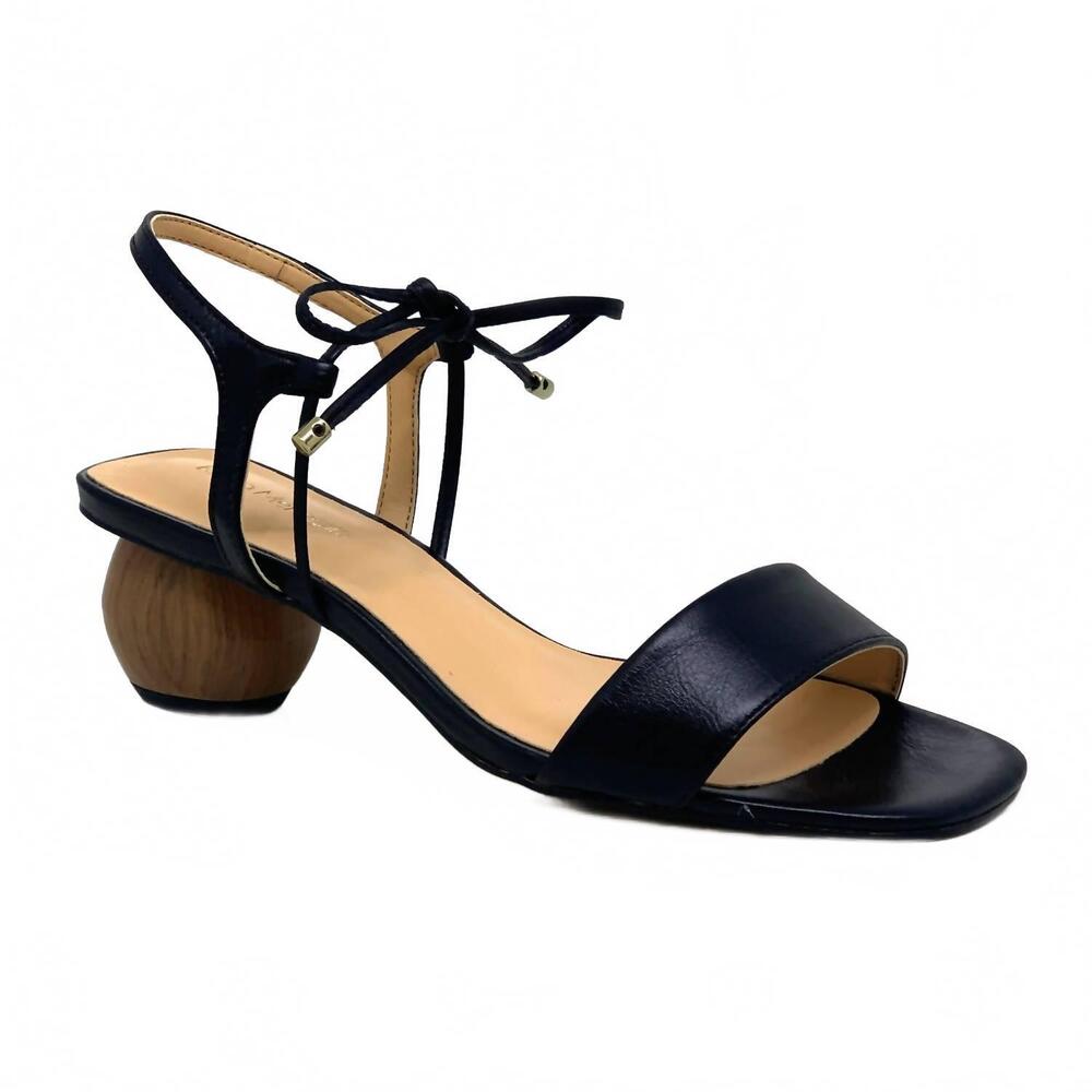 NEW BRUNO MENEGATTI women's annette leather sandal in black